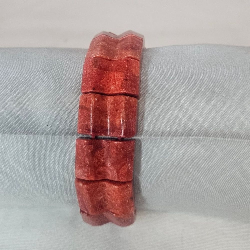 Vintage Red Apple Sponge Coral Chunky Segmented Stretch Elastic Bracelet Bangle